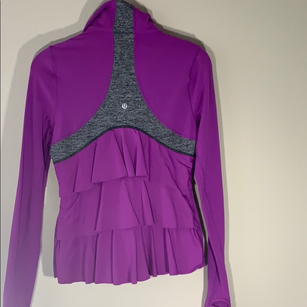 Lulu lemon size 6 purple workout jacket